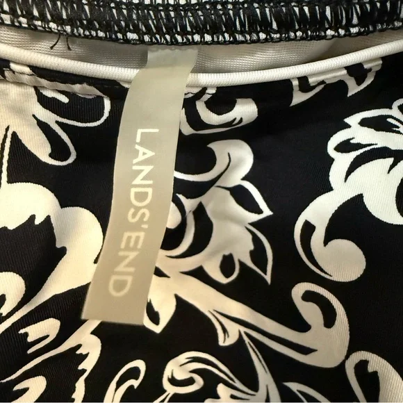 Lands’ End Tankini Swim Top Black W/White Floral Pattern Size 10 - Picture 11 of 13